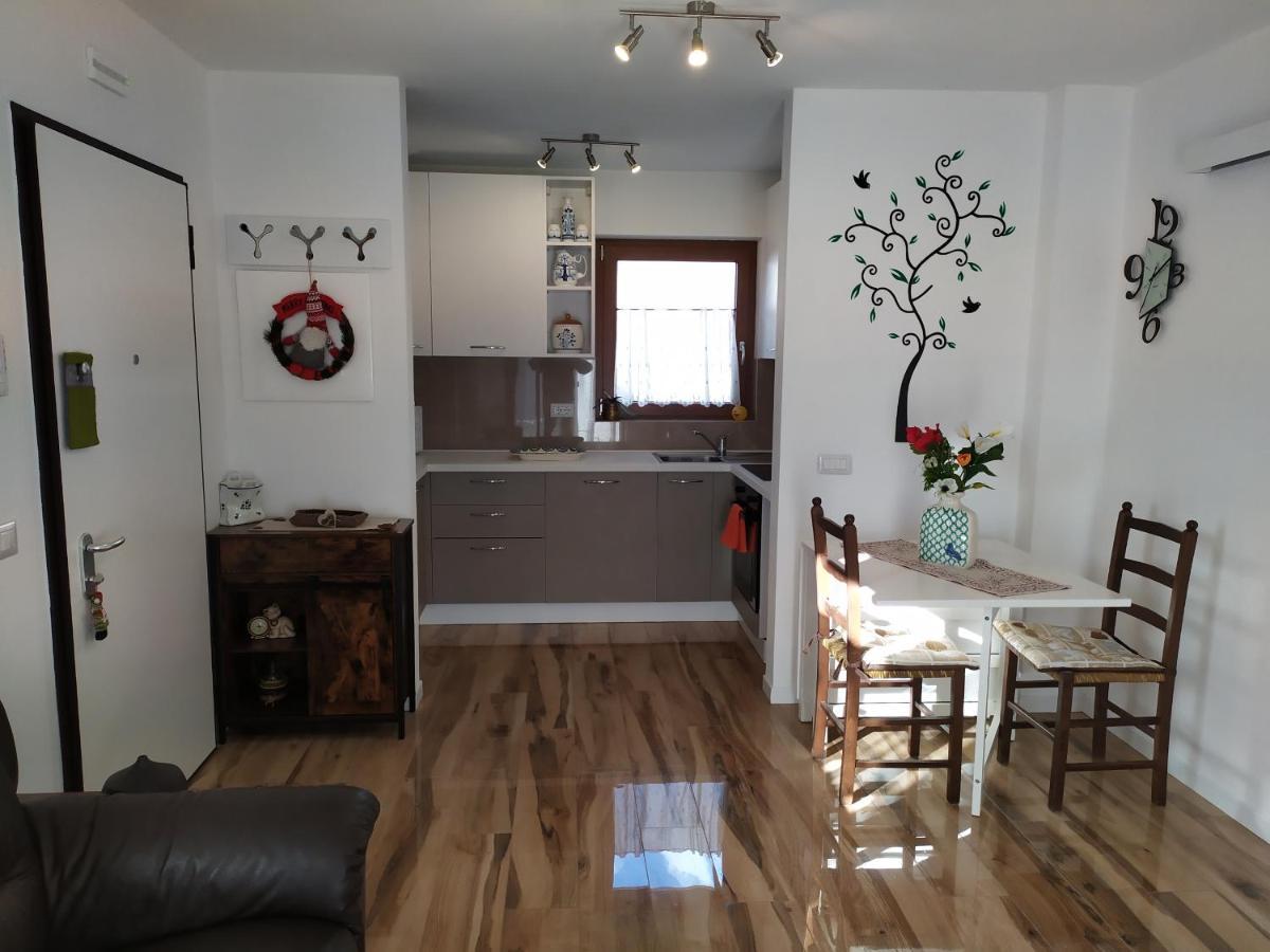 Il Riccio Del Castagno Apartment Novaledo Bagian luar foto