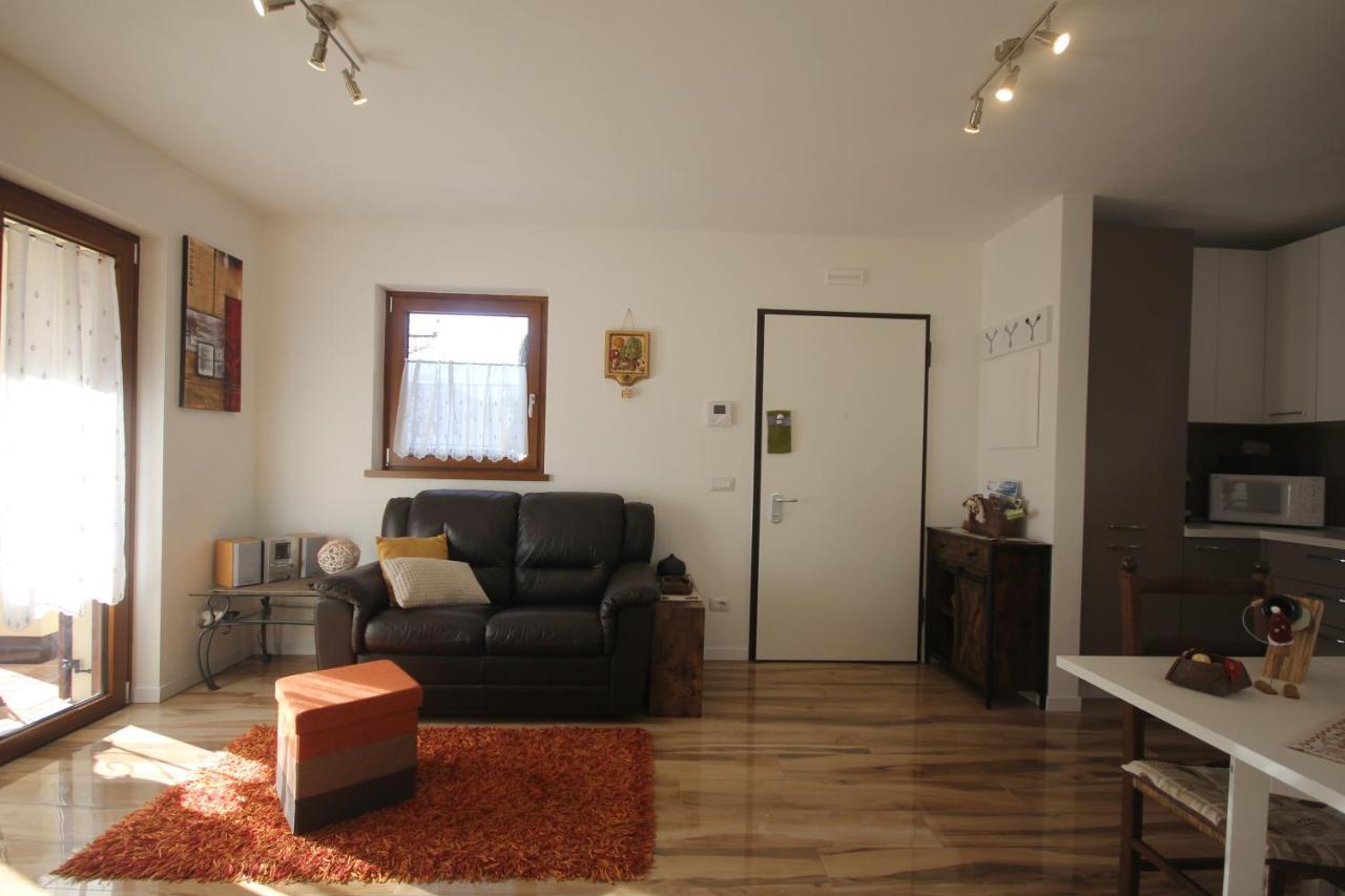Il Riccio Del Castagno Apartment Novaledo Bagian luar foto