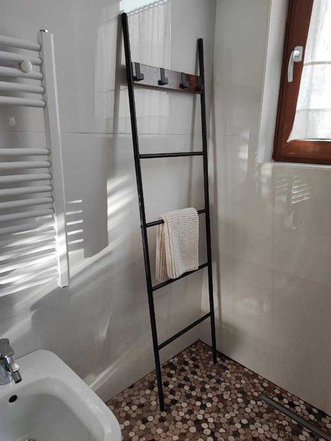 Il Riccio Del Castagno Apartment Novaledo Bagian luar foto