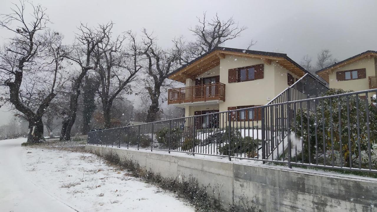 Il Riccio Del Castagno Apartment Novaledo Bagian luar foto